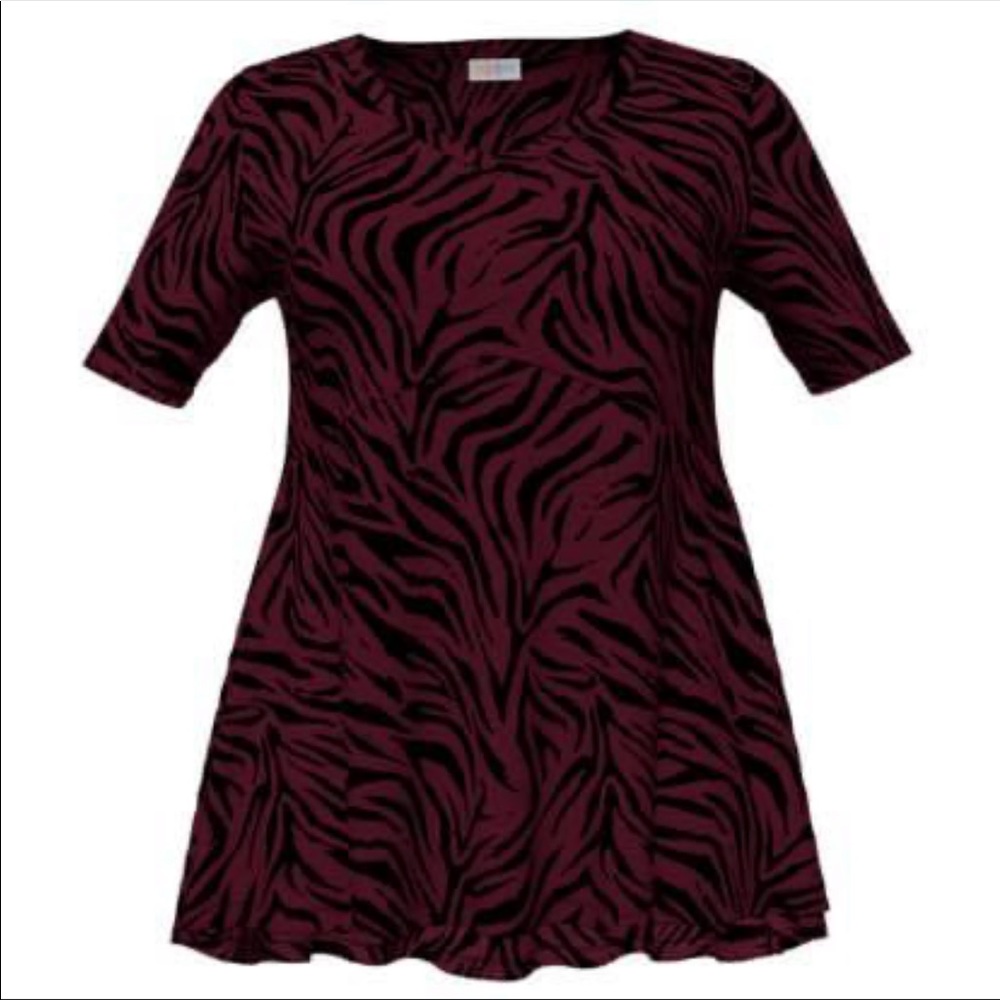 Jana top by LuLaRoe brand new